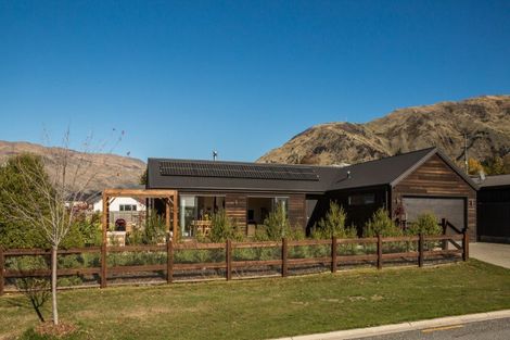 Photo of property in 45 West Meadows Drive, Wanaka, 9305