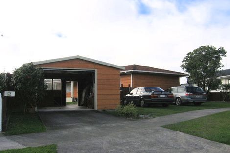 Photo of property in 25 Willowstream Grove, Cloverlea, Palmerston North, 4412