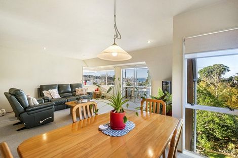 Photo of property in 2/1 Argyle Road, Browns Bay, Auckland, 0630