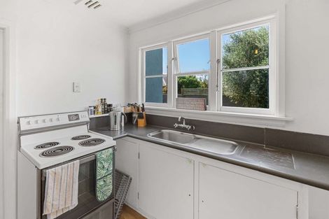 Photo of property in 323 Botanical Road, West End, Palmerston North, 4412