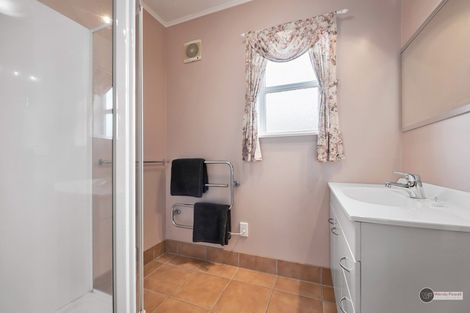 Photo of property in 130 Wainuiomata Road, Wainuiomata, Lower Hutt, 5014