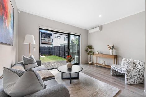 Photo of property in 5 Kerewhenua Crescent, Hobsonville, Auckland, 0616