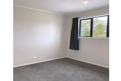 Photo of property in 10 Rosier Road, Glen Eden, Auckland, 0602