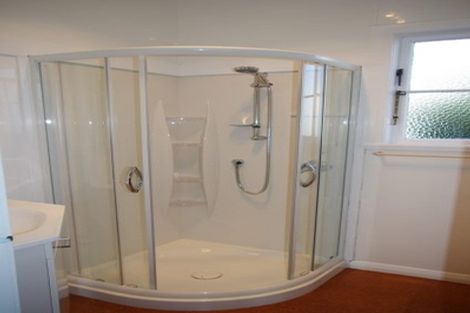 Photo of property in 86 Avondale Road, Avondale, Christchurch, 8061