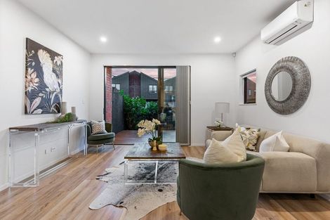 Photo of property in 6 Whakatere Lane, Hobsonville, Auckland, 0616