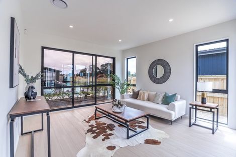 Photo of property in 26 Babina Avenue, Kumeu, 0810