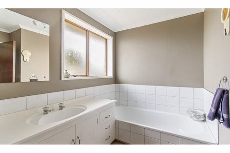 Photo of property in 20 Dampier Street, Oceanview, Timaru, 7910