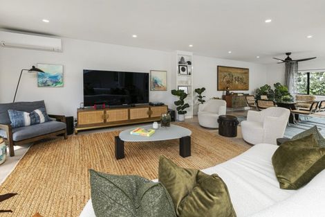 Photo of property in 19c Hastings Road, Mairangi Bay, Auckland, 0630