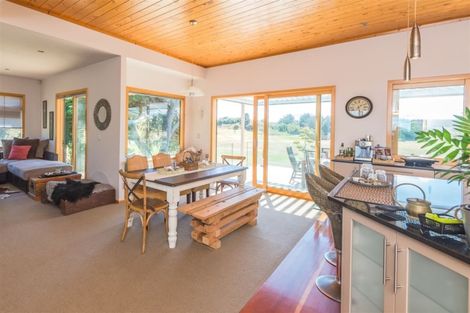 Photo of property in 36 Longbeach Drive, Castlecliff, Whanganui, 4501