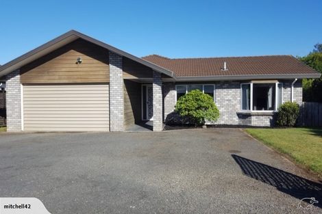 Photo of property in 10 Clare Street, Cambridge, 3434