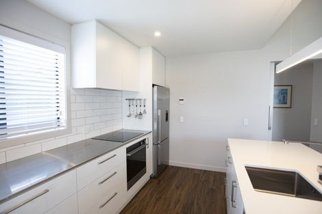 Photo of property in 216 Park Street, Winton, 9720