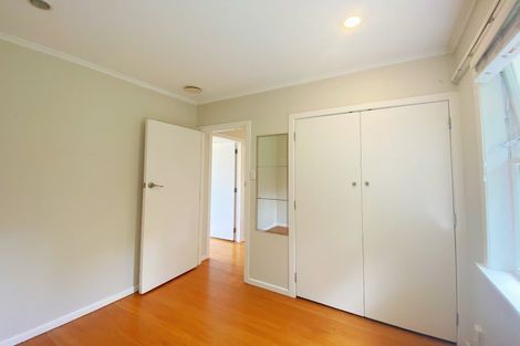 Photo of property in 33 Orion Place, Hillcrest, Auckland, 0627