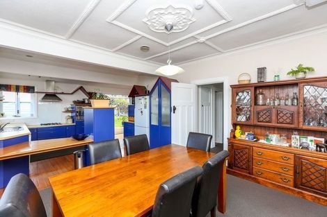 Photo of property in 12 Rawhiti Street, Vogeltown, New Plymouth, 4310
