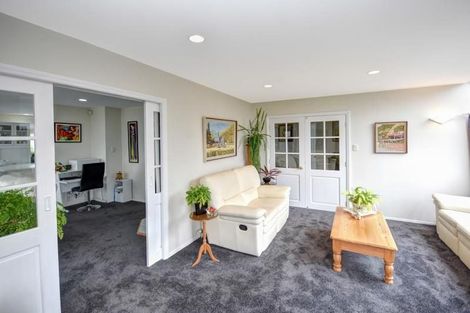 Photo of property in 4 Harbour Heights, Waverley, Dunedin, 9013