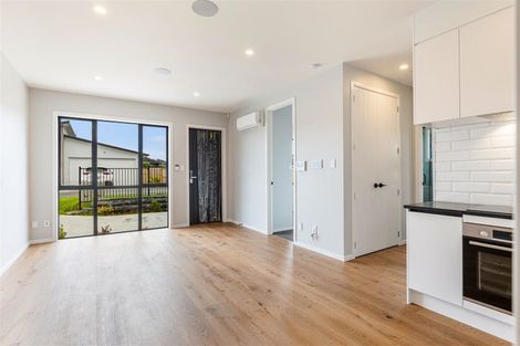 Photo of property in 8 Cutfield Lane, Kumeu, 0810