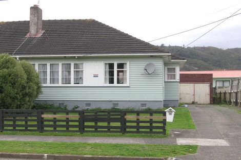 Photo of property in 58 Compton Crescent, Taita, Lower Hutt, 5011