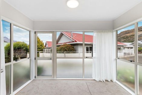 Photo of property in Frankton Court, 32 Mcbride Street, Frankton, Queenstown, 9300