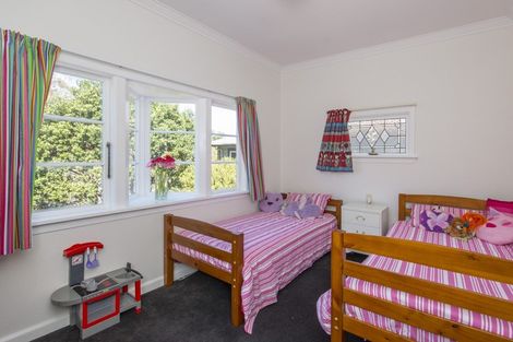 Photo of property in 28 Cashmere Avenue, Khandallah, Wellington, 6035