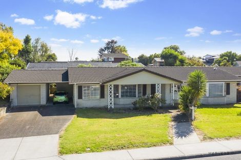 Photo of property in 2a Matuhi Rise, Henderson, Auckland, 0612