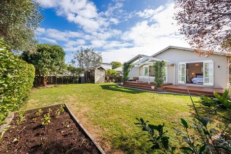 Photo of property in 3 Karaka Street, Hokowhitu, Palmerston North, 4410