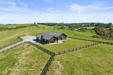 Photo of property in 74 Otake Road, Marotiri, Taupo, 3377