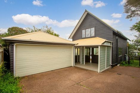 Photo of property in 43a Formby Avenue, Point Chevalier, Auckland, 1022