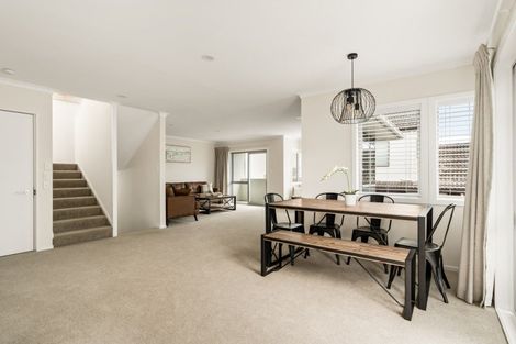 Photo of property in 7b Victoria Road, Mount Maunganui, 3116