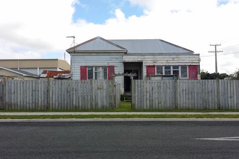 Photo of property in 2 London Street, Eltham, 4322