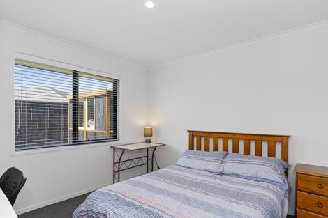 Photo of property in 2 Kotiate Street, Papamoa Beach, Papamoa, 3118