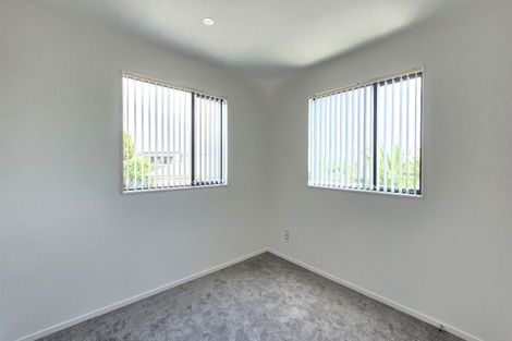 Photo of property in 8b Nield Road, Manurewa, Auckland, 2102