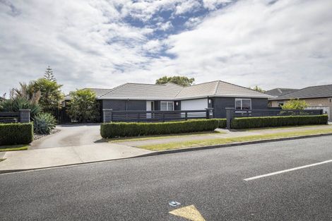 Photo of property in 5 Keene Drive, Bell Block, New Plymouth, 4312