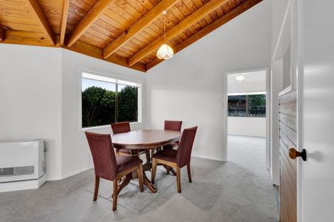 Photo of property in 33 Nikau Street, Inglewood, 4330