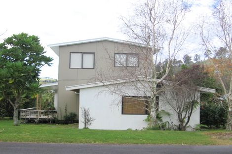 Photo of property in 9 Robyn Crescent, Hahei, Whitianga, 3591