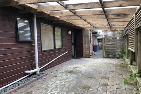 Photo of property in 3/16 Evans Road, Glen Eden, Auckland, 0602