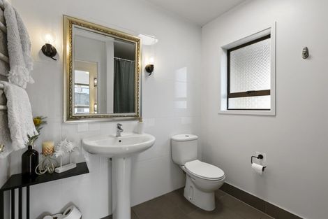 Photo of property in 77 Thirteenth Avenue, Tauranga South, Tauranga, 3112