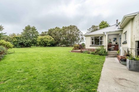 Photo of property in 155 Tussock Creek Grove Bush Road, Grove Bush, Invercargill, 9872