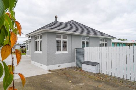 Photo of property in 382 High Street South, Carterton, 5713