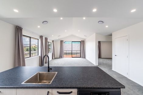 Photo of property in 97 Hoffman Court, Waikiwi, Invercargill, 9810
