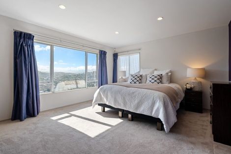 Photo of property in 68 Downing Street, Crofton Downs, Wellington, 6035