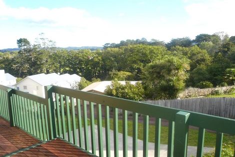 Photo of property in 23 Miriam Corban Heights, Henderson, Auckland, 0612