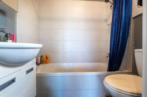 Photo of property in 19 Elwyn Place, Avonhead, Christchurch, 8042