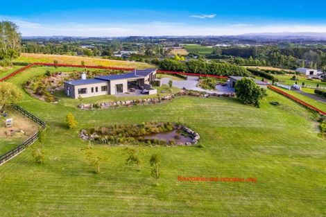 Photo of property in 265 Old North Road, Kumeu, 0892