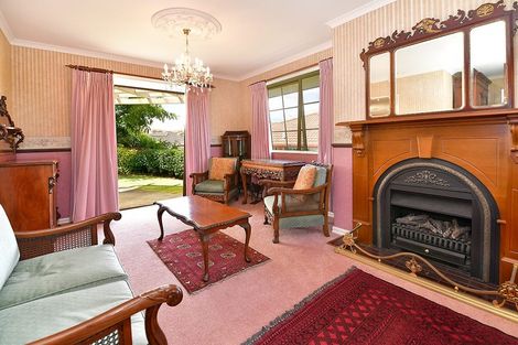 Photo of property in 4 Amberly Rise, Helensville, 0800