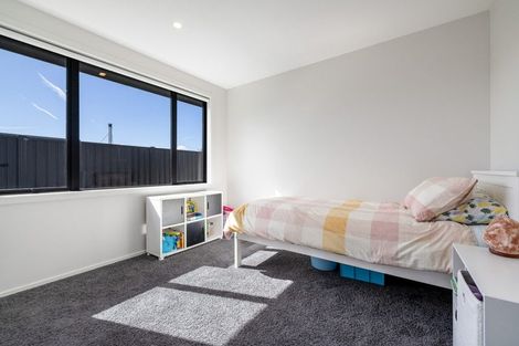 Photo of property in 27 Dunn Street, Lake Hawea, 9382