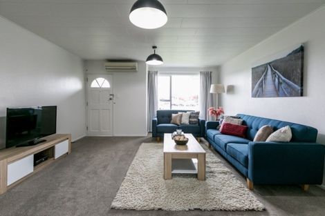 Photo of property in 6/309 Avenue Road West, Hastings, 4122