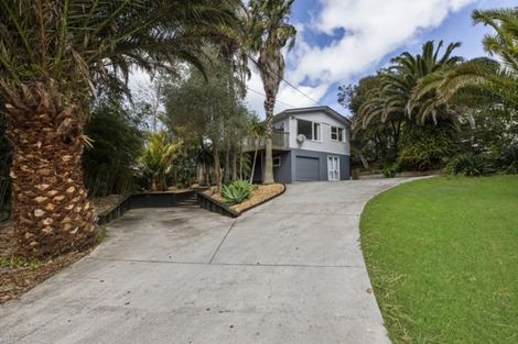 Photo of property in 26 Cedar Terrace, Stanmore Bay, Whangaparaoa, 0932