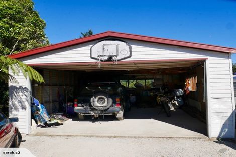 Photo of property in 117 Abel Tasman Drive, Takaka, 7183