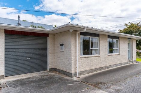 Photo of property in 15a Reading Street, Greytown, 5712
