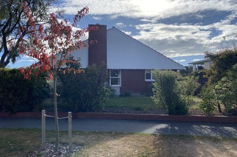 Photo of property in 40 Arlington Street, Burnside, Christchurch, 8053