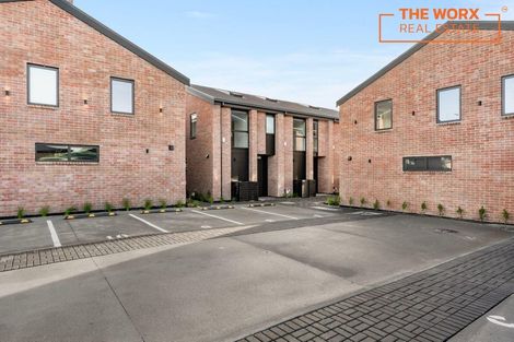 Photo of property in 1/17 Matapouri Road, Mangere Bridge, Auckland, 2022